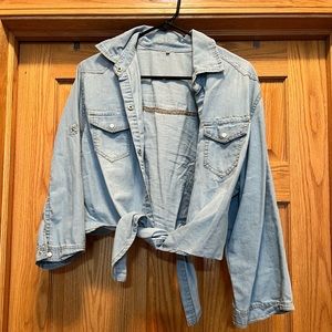 Cropped Jean shirt.